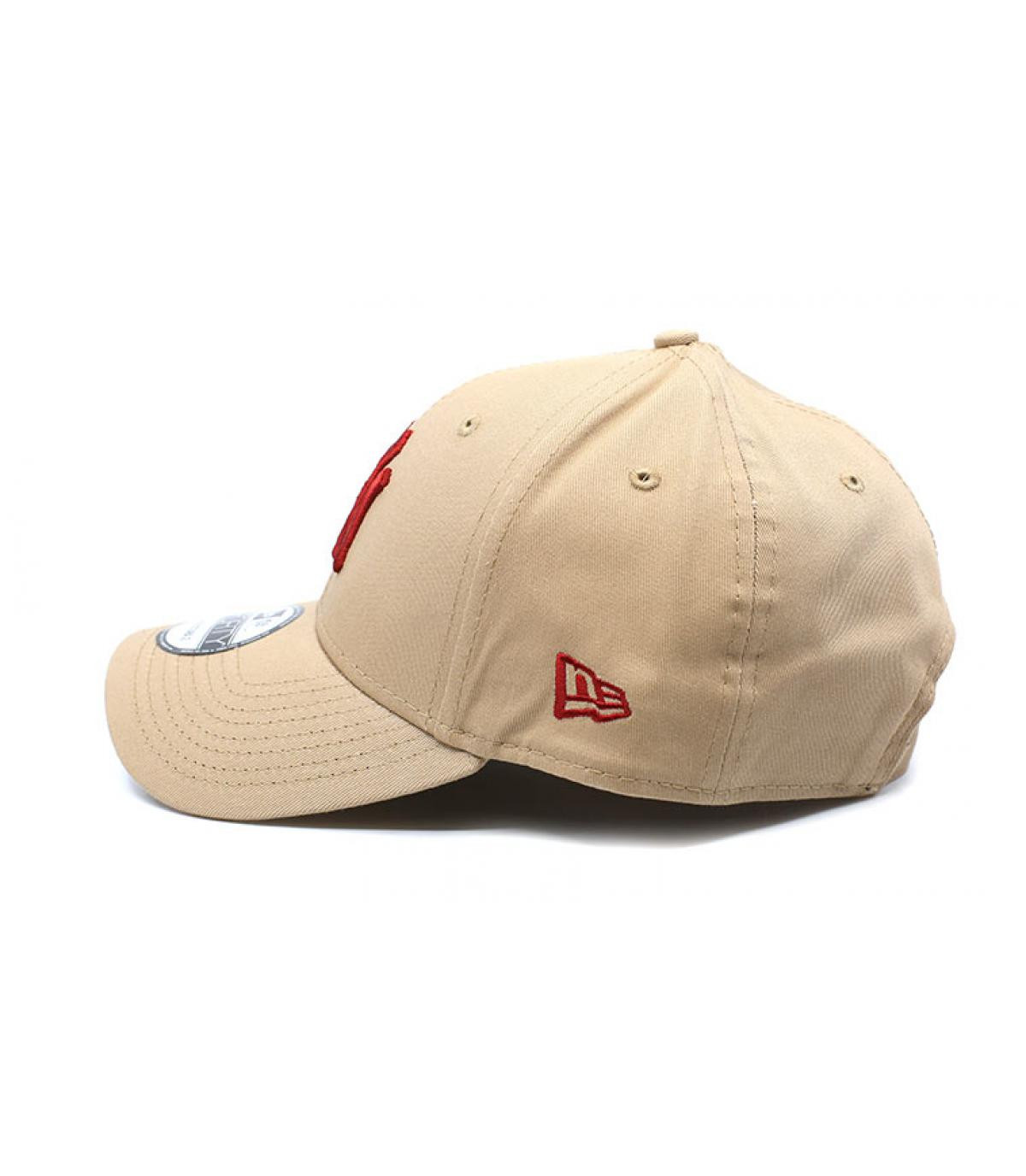 New Era beige burgundy NY cap